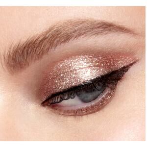 NIB Stila Glitter & Glow Liquid Eye Shadow In Rose Gold Retro